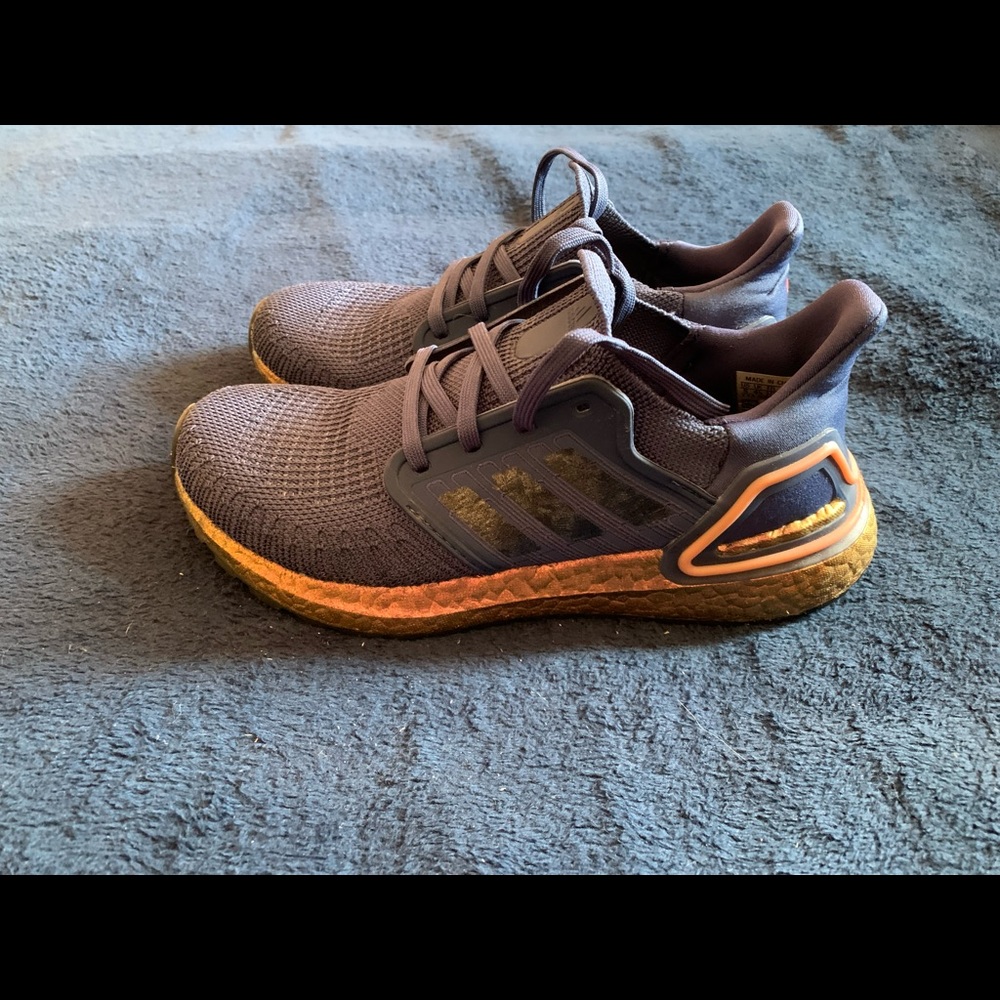 ADIDAS ULTRABOOST 20 (M) 5 SZ (W) 6.5